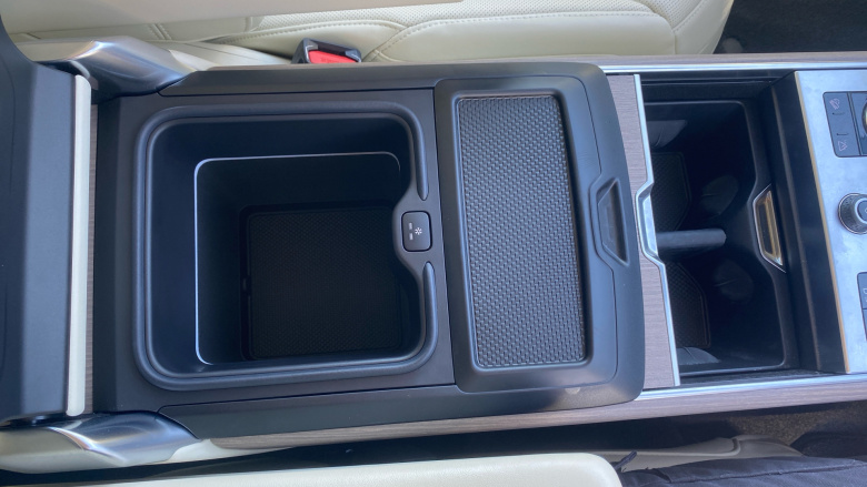 Land Rover Range Rover 4.4 P530 V8 First Edition 4dr Auto Petrol Estate